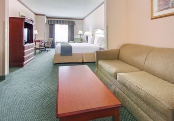 Holiday Inn Express Hotel & Suites Cleveland