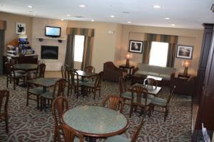 Holiday Inn Express Hotel & Suites Livingston