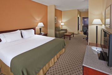 Holiday Inn Express Hotel & Suites Lebanon