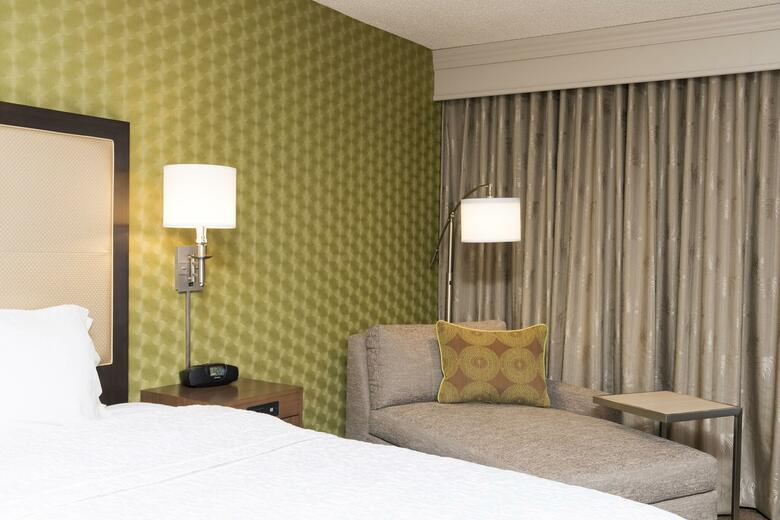 Hotel Hampton Inn Mt Pleasant Mi
