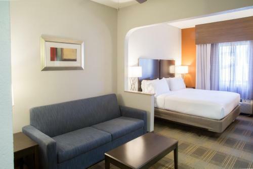 Holiday Inn Express Hotel & Suites Oxford