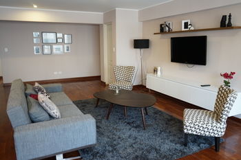 Miraflores Luxury Apartments - Bolognesi