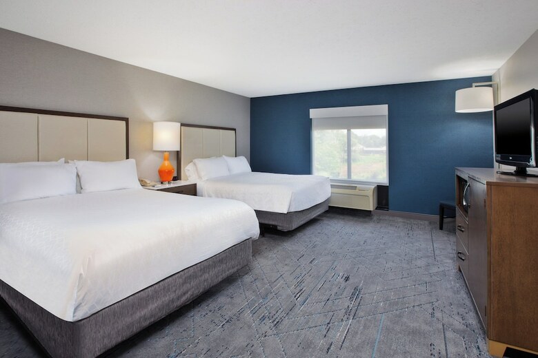 Holiday Inn Express Hotel & Suites Kent State University
