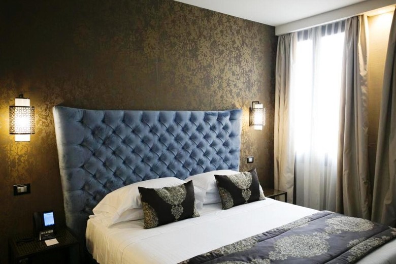 Hotel Venice Times