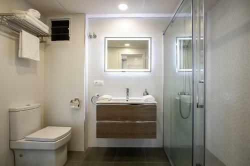 Alicante Skylights Apartments