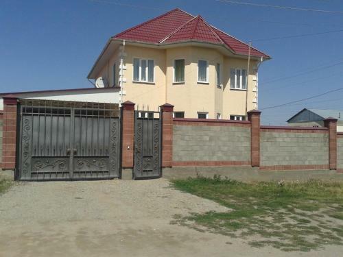 Hostal Guest House Nurel