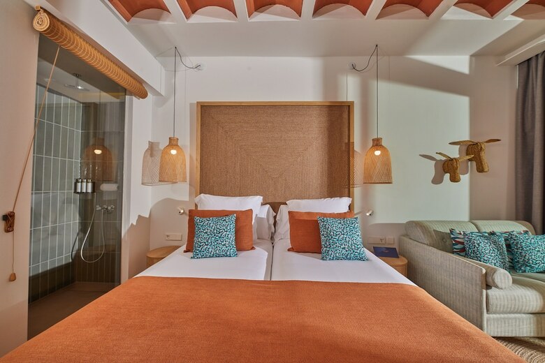 The Club Cala San Miguel Hotel Ibiza, Curio Collection By Hilton, Adults Only