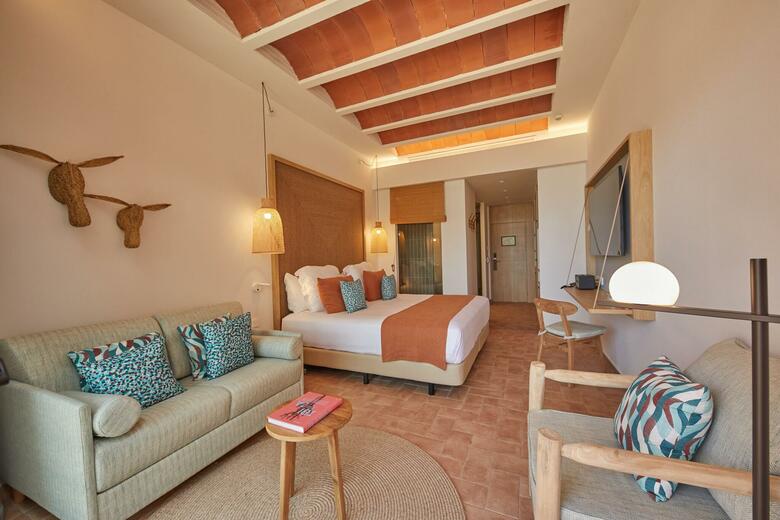 The Club Cala San Miguel Hotel Ibiza, Curio Collection By Hilton, Adults Only