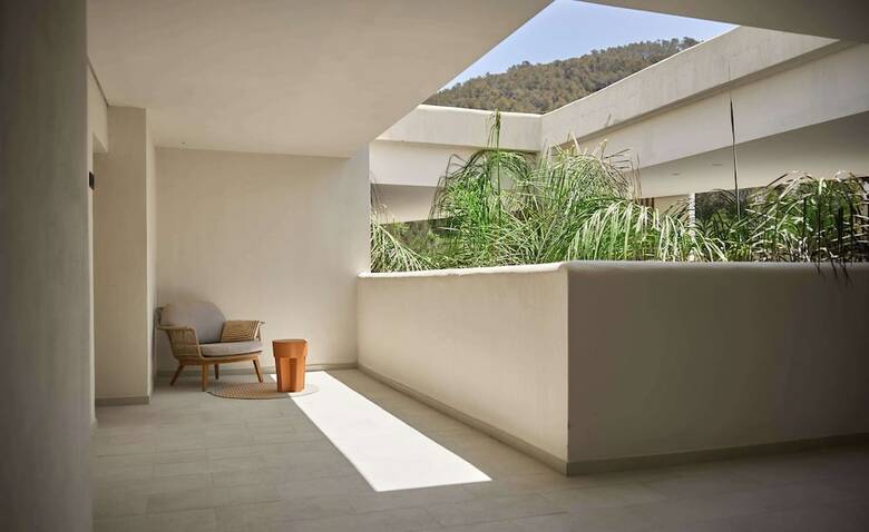 The Club Cala San Miguel Hotel Ibiza, Curio Collection By Hilton, Adults Only