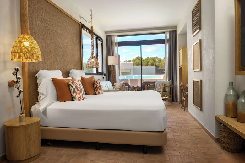 The Club Cala San Miguel Hotel Ibiza, Curio Collection By Hilton, Adults Only
