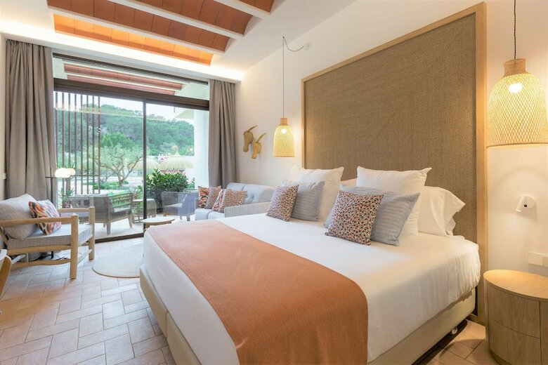 The Club Cala San Miguel Hotel Ibiza, Curio Collection By Hilton, Adults Only