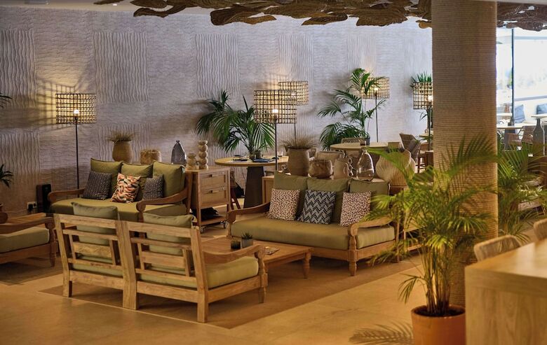 The Club Cala San Miguel Hotel Ibiza, Curio Collection By Hilton, Adults Only