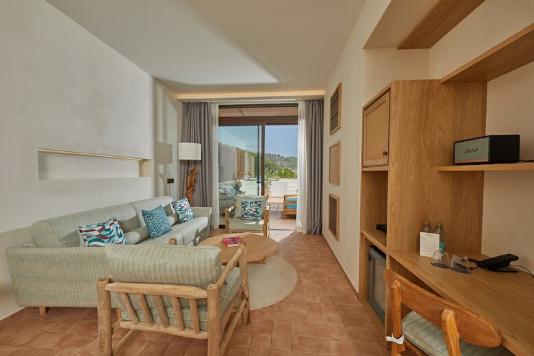 The Club Cala San Miguel Hotel Ibiza, Curio Collection By Hilton, Adults Only