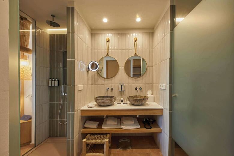 The Club Cala San Miguel Hotel Ibiza, Curio Collection By Hilton, Adults Only