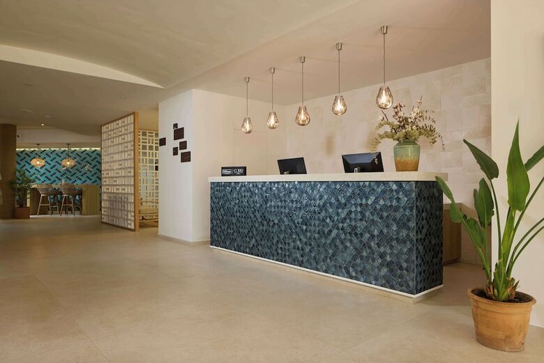 The Club Cala San Miguel Hotel Ibiza, Curio Collection By Hilton, Adults Only