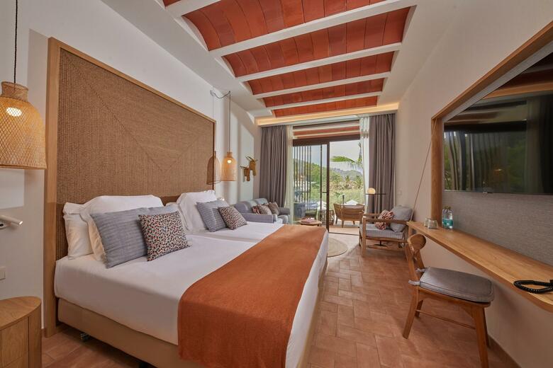 The Club Cala San Miguel Hotel Ibiza, Curio Collection By Hilton, Adults Only