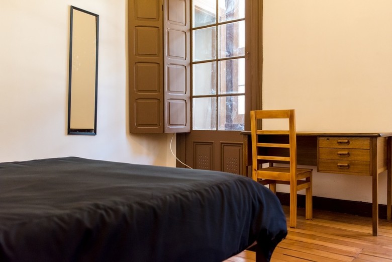 Hostal Irreal