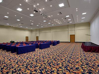 Tau� Hotel And Convention Atibaia
