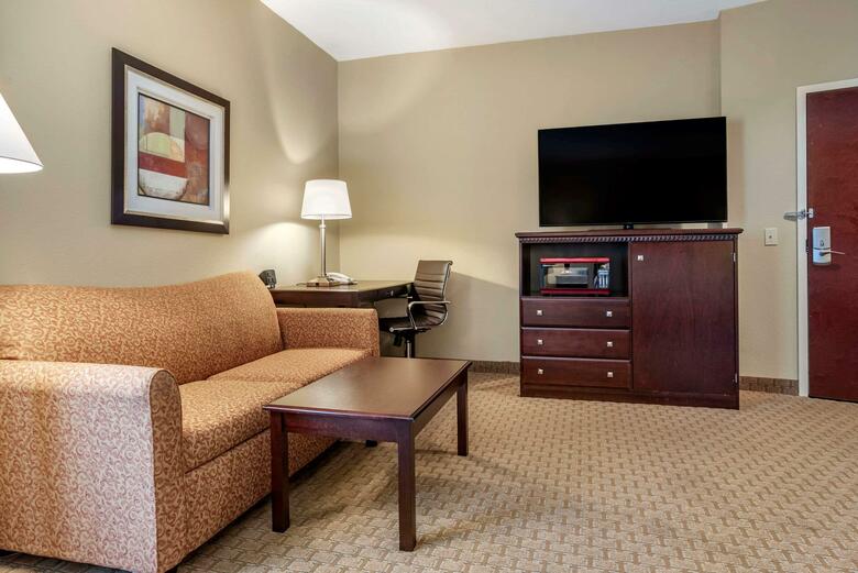 Hotel Comfort Suites Biloxi