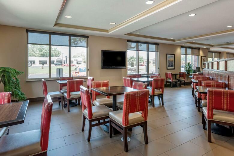 Hotel Comfort Suites Biloxi