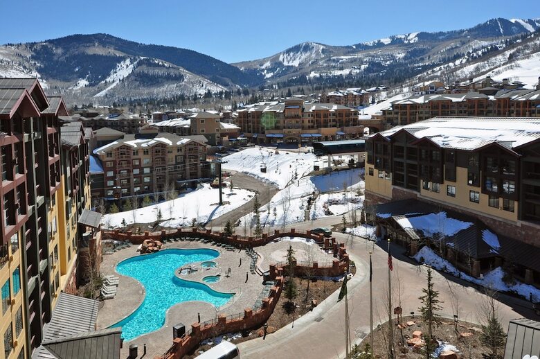 Hotel Grand Summit