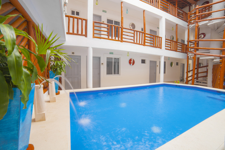 Mestizo Gallery Hotel