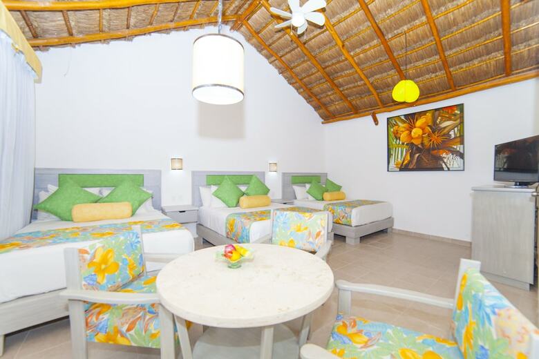 Mestizo Gallery Hotel