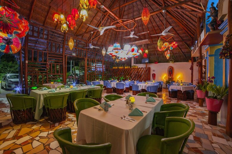 Mestizo Gallery Hotel