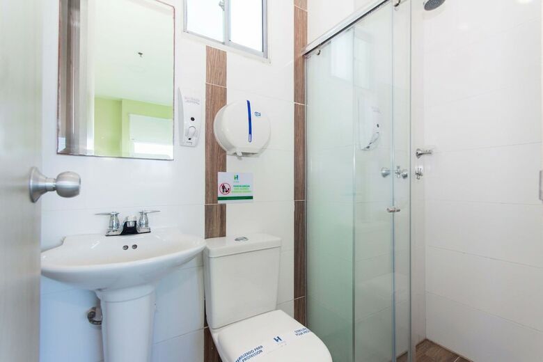 Hotel Aixo Suites