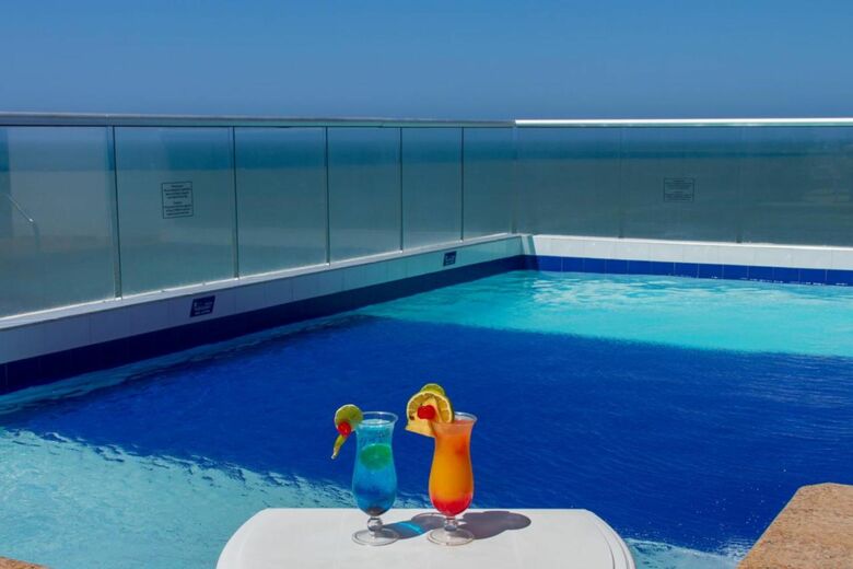 Hotel Aixo Suites