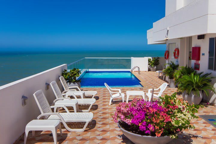 Hotel Aixo Suites