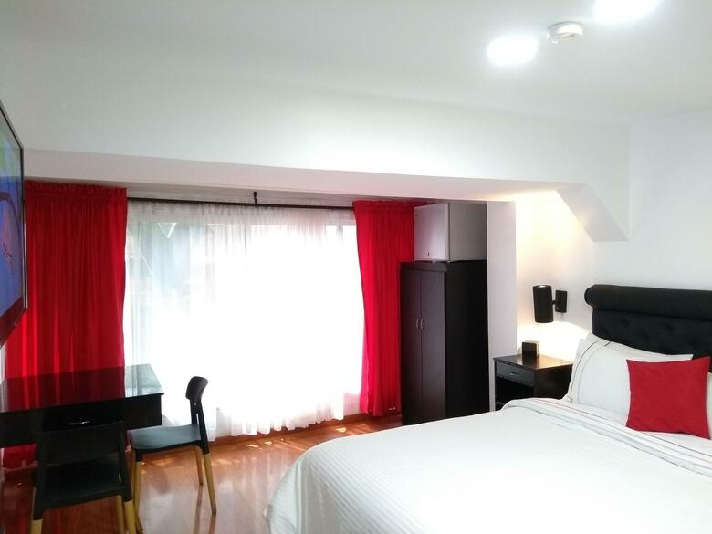 Veler Hotel