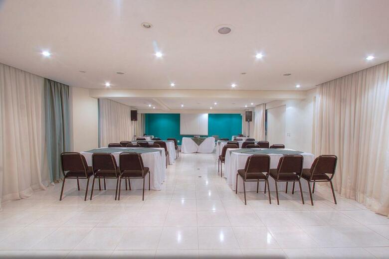 Hotel Harbor Self Saint Emilion
