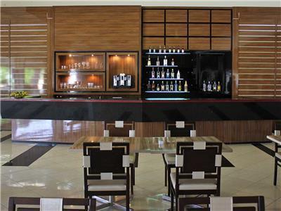 Aram Premium Hotel