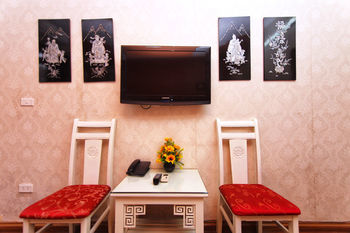 Hanoi Emerald Hotel