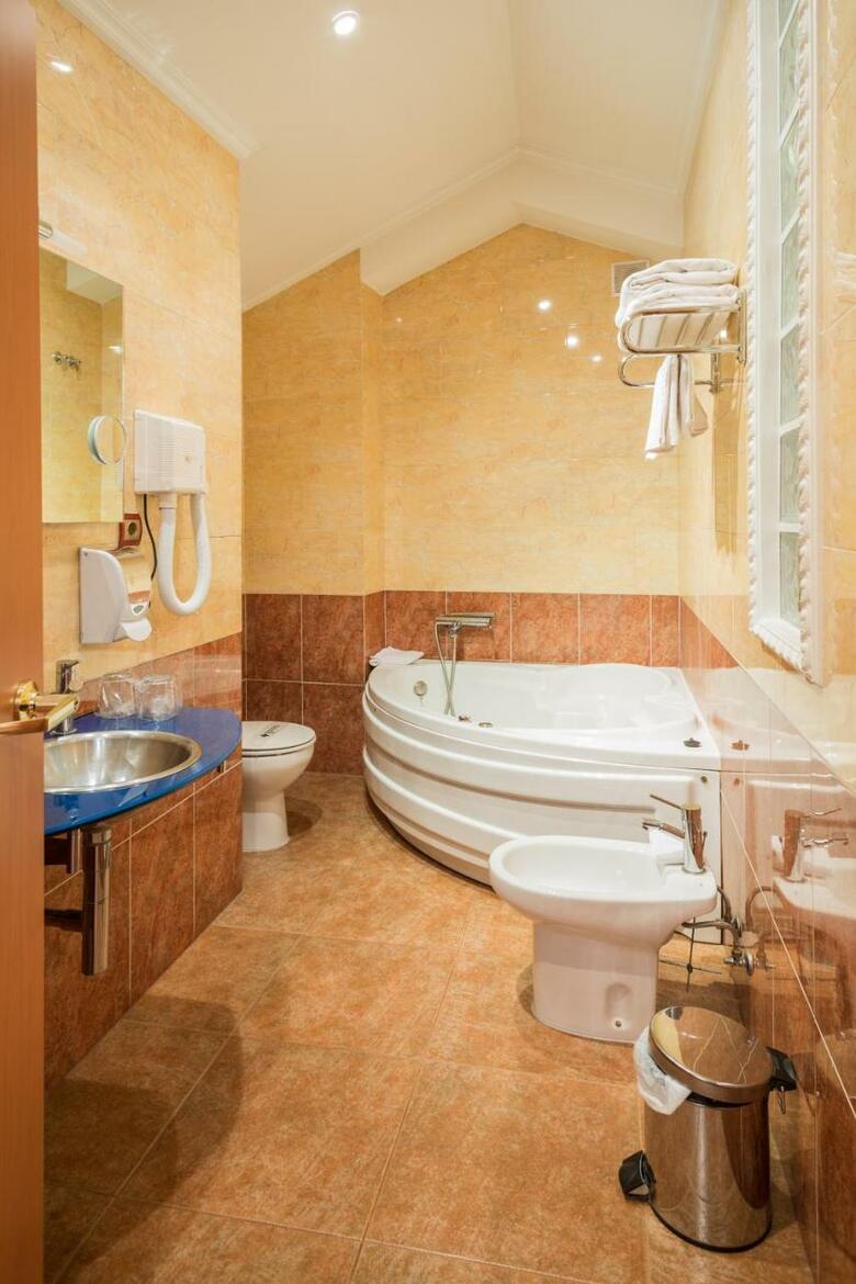 Hotel Real De Castilla