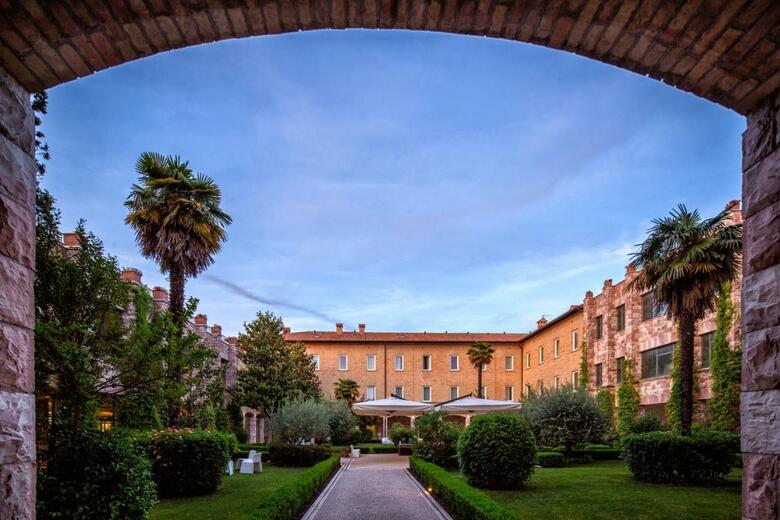 Hotel Cenacolo