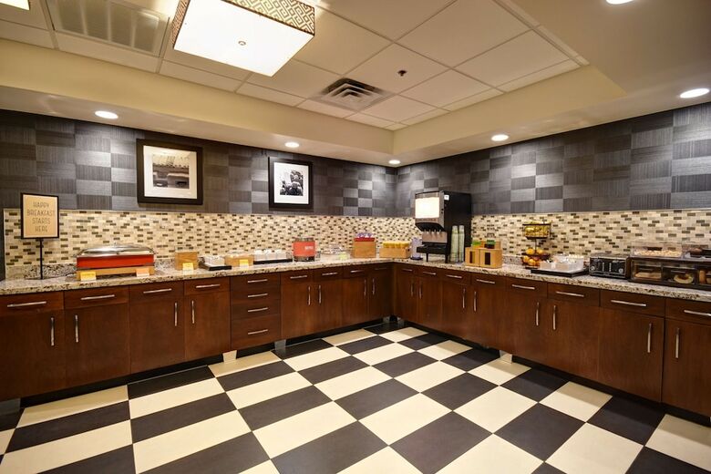 Hotel Hampton Inn Auburn