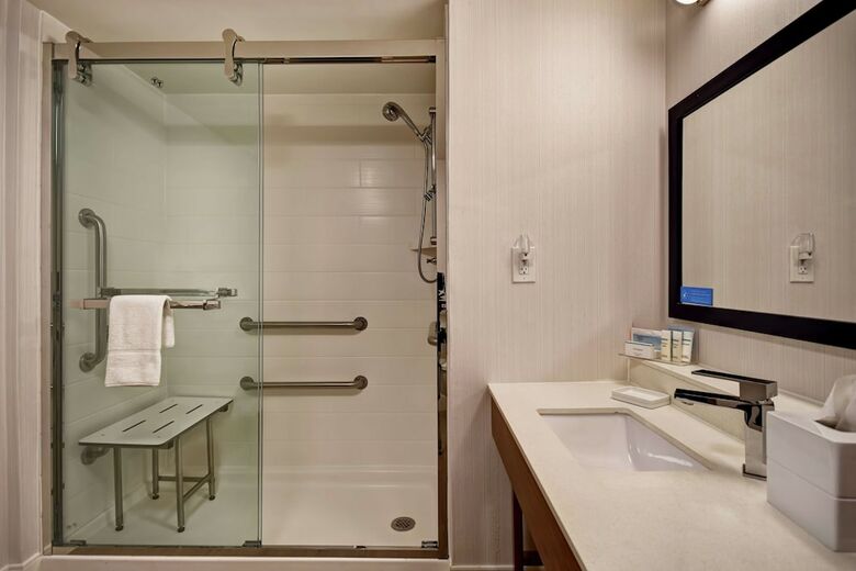 Hotel Hampton Inn Auburn