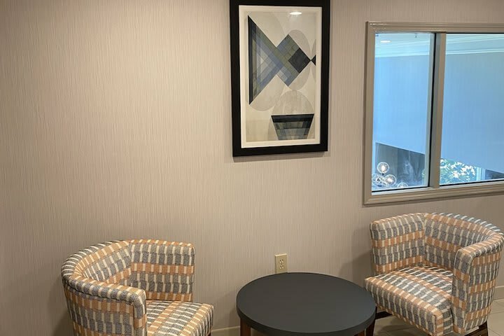 Holiday Inn Express Hotel & Suites Auburn