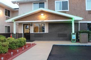 Hotel Super 8 By Wyndham South Boston Va