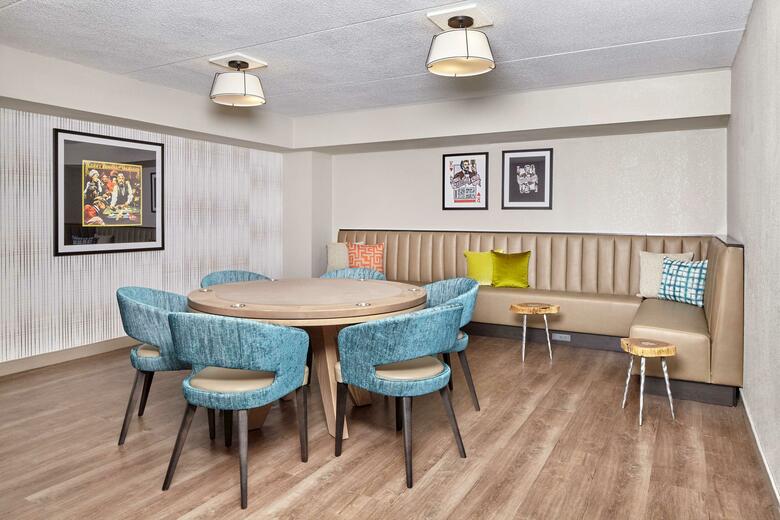 Hotel Doubletree Suites By Hilton Nashville Airport