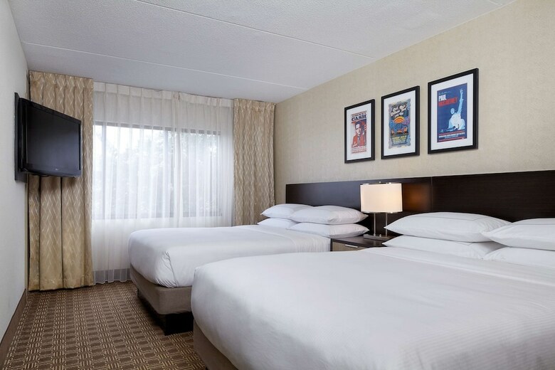 Hotel Doubletree Suites By Hilton Nashville Airport