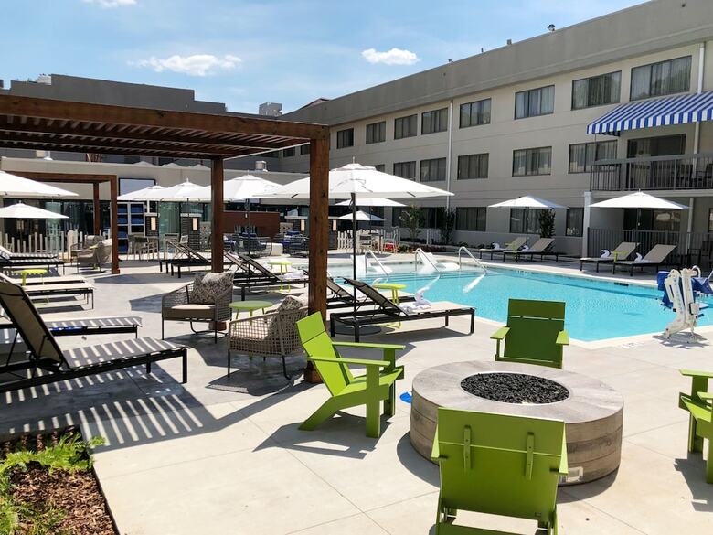 Hotel Doubletree Suites By Hilton Nashville Airport