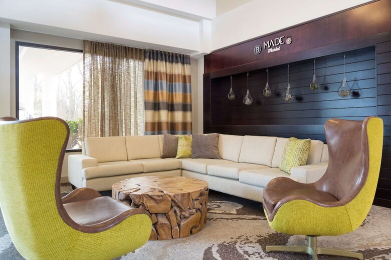 Hotel Doubletree Suites By Hilton Nashville Airport