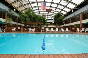 Best Western Plus Midway Hotel