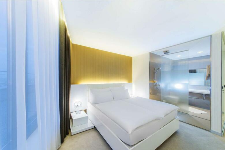Hotel NH Bratislava Gate One