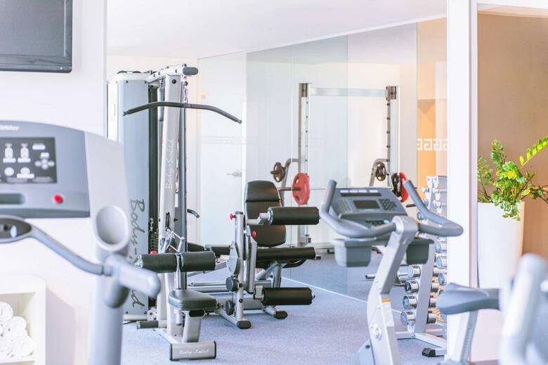 Hotel NH Bratislava Gate One