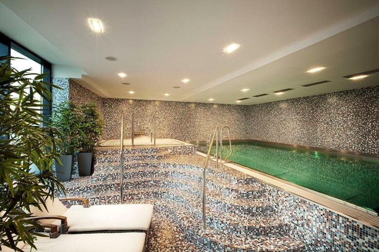 Hotel NH Bratislava Gate One