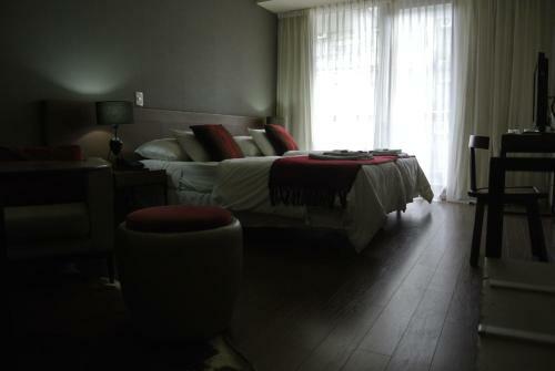 Thames Suites Apartments